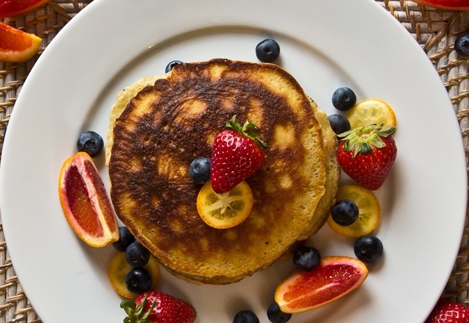 fluffy almond flour pancakes