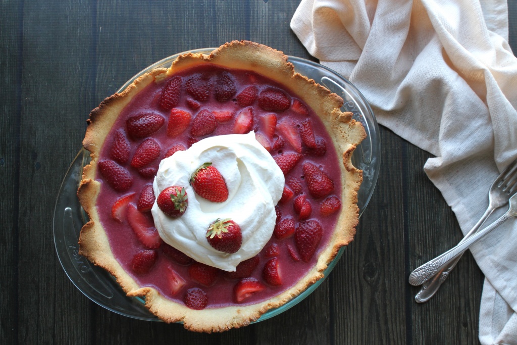 paleo strawberry pie