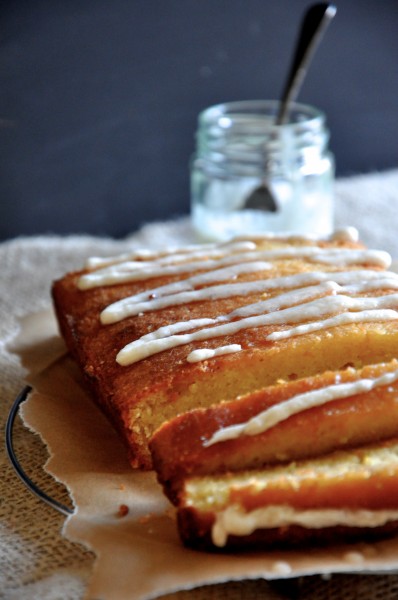 Guest Post: Lemon Drizzle Cake from The Foodie Teen