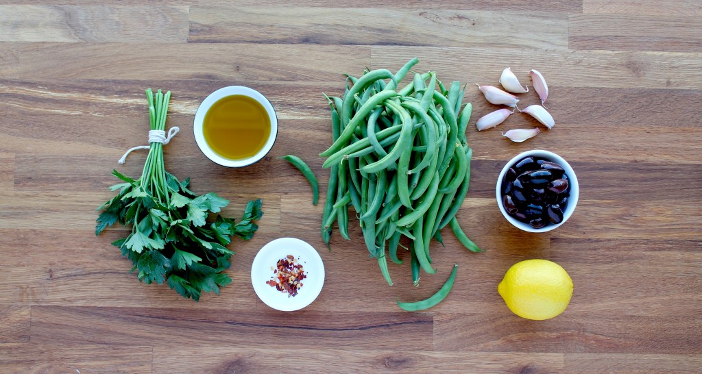 paleo green beans with olive vinaigrette