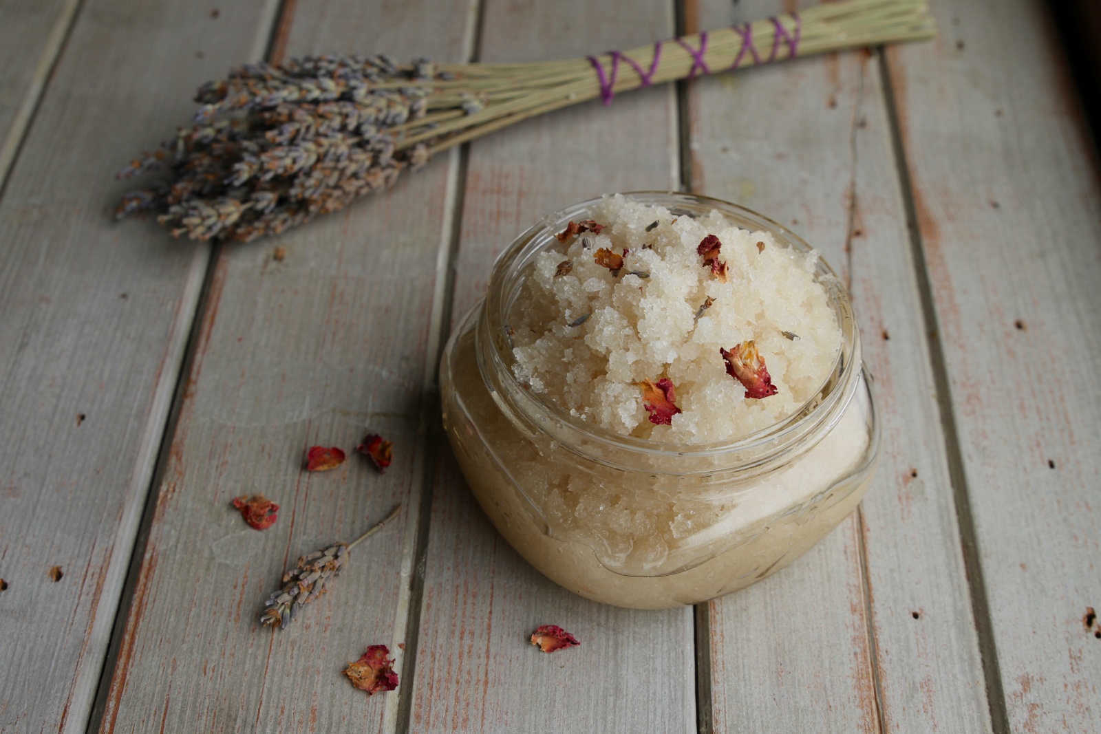 Super-Luxe Sugar Scrub