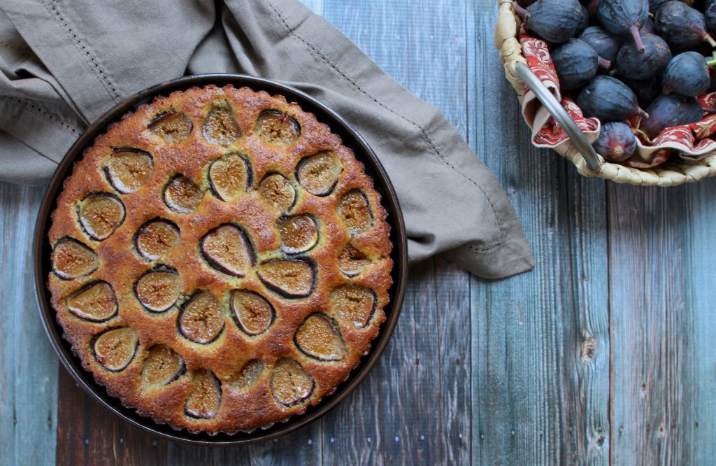 paleo fig and almond cake