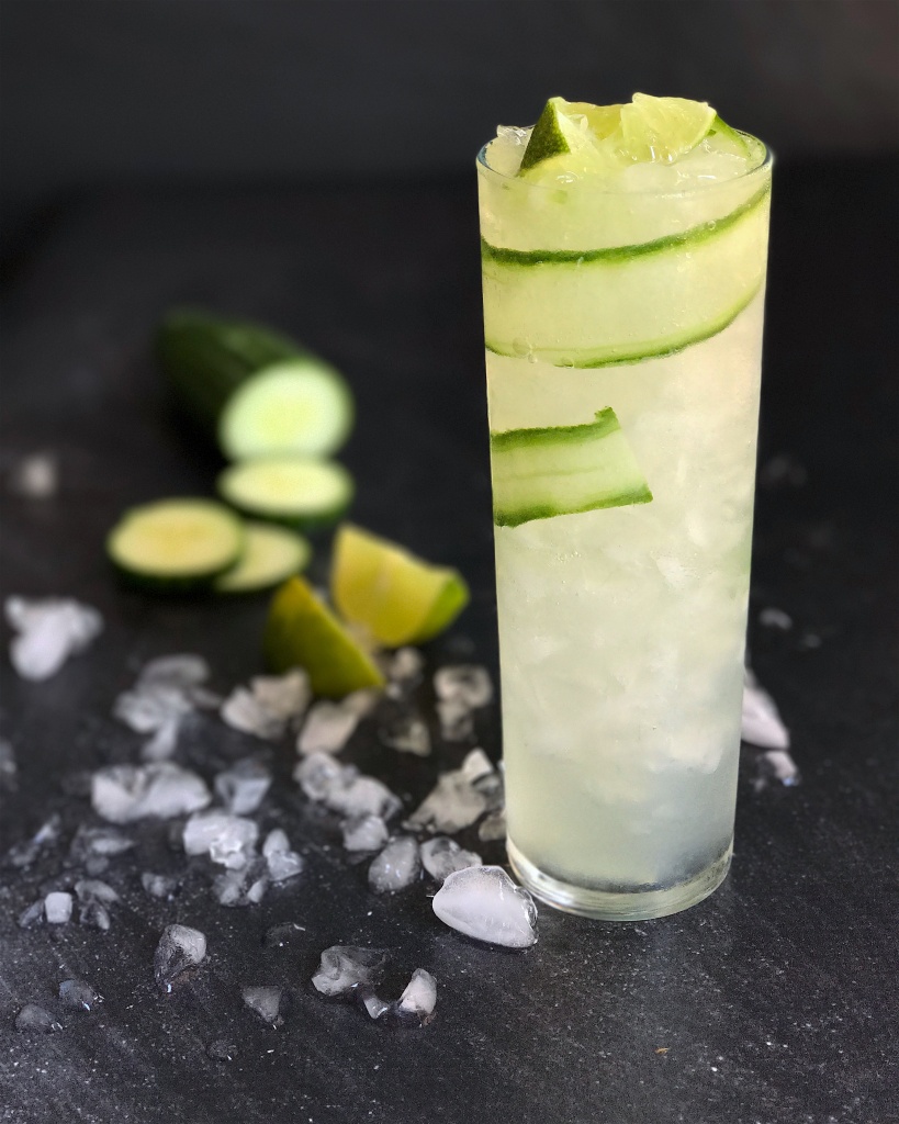 cucumber elderflower gin & tonic