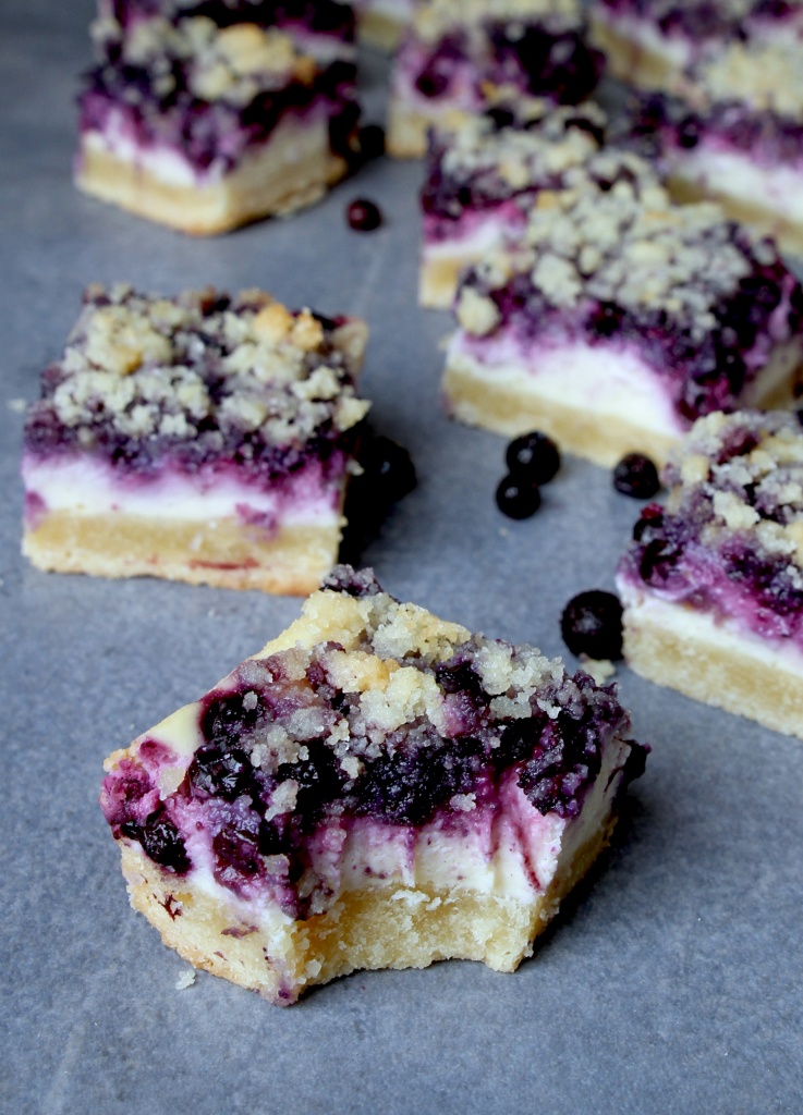 blueberry cheesecake bars