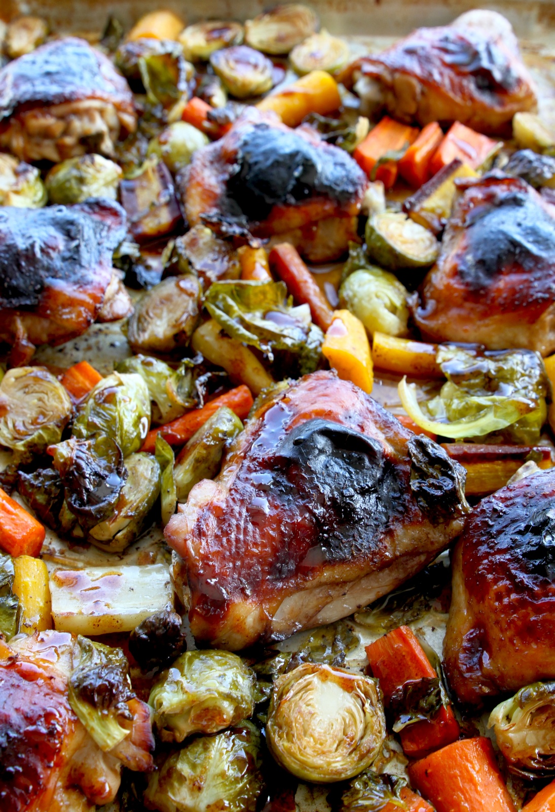 sheet pan balsamic chicken