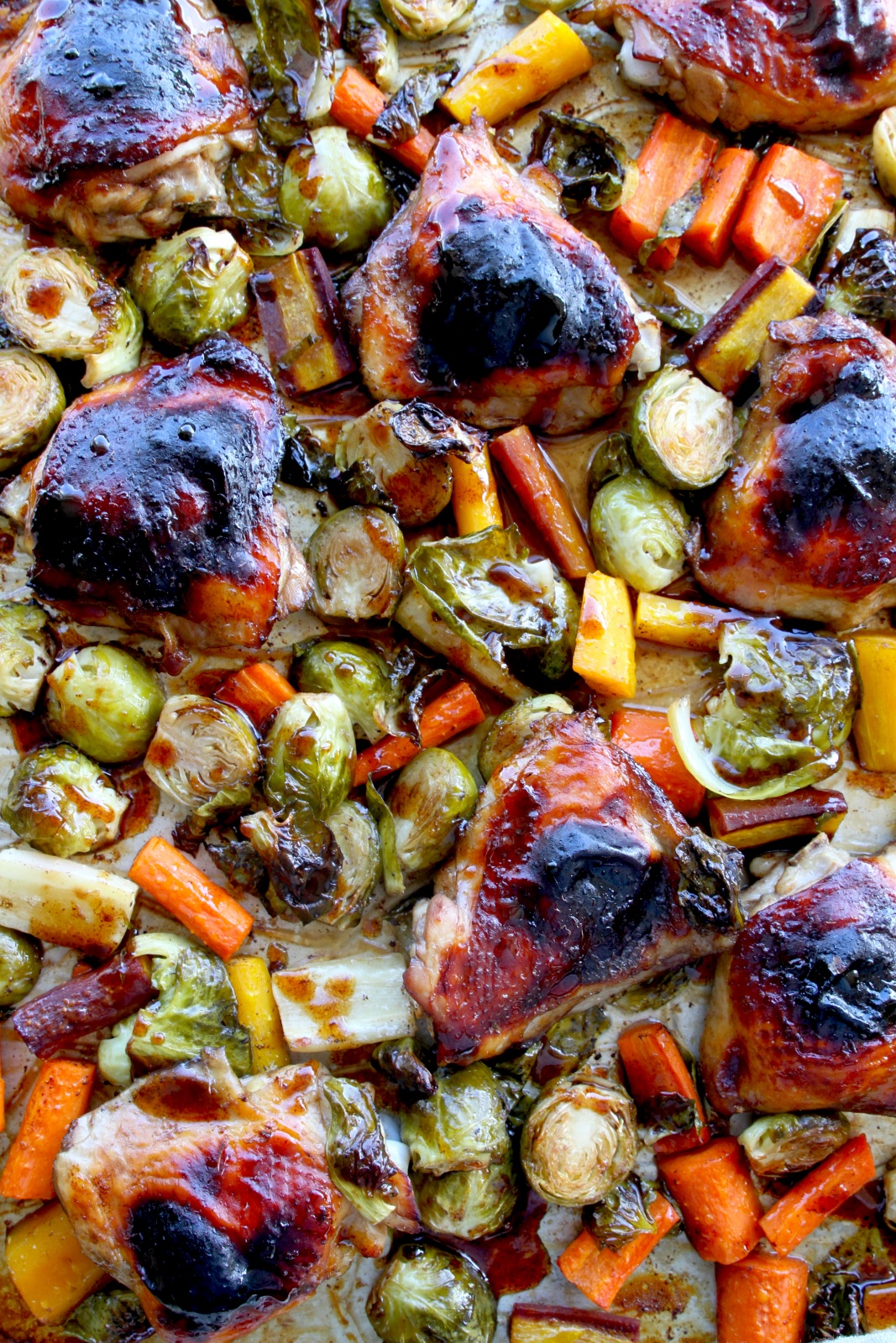 sheet pan balsamic chicken