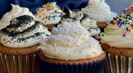 Perfect Pumpkin Spice Cupcakes with Cream Cheese Frosting