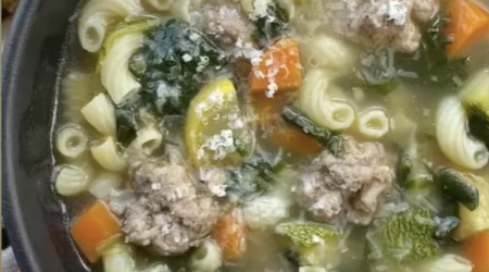 30 minute Mini Meatball and Veggie Soup